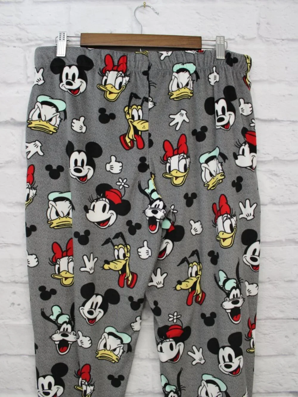 Disney Medium Mickey Mouse and Friends Gray Pull On Loungewear Pajama Pants
